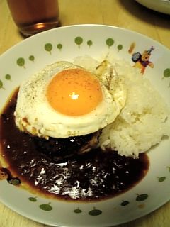 作りダメしたから、当面食べたい時にハンバーグが食べれるぜー