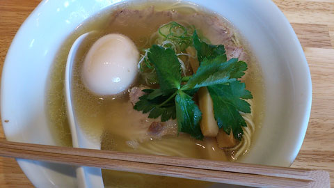 味玉塩ラーメン！'%><%=image 1,'甘味屋に集うロードバイクの群れ'%><%=image 2,'かき氷！ちょーうまい！