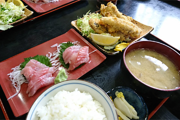 銚子 鈴女の定食